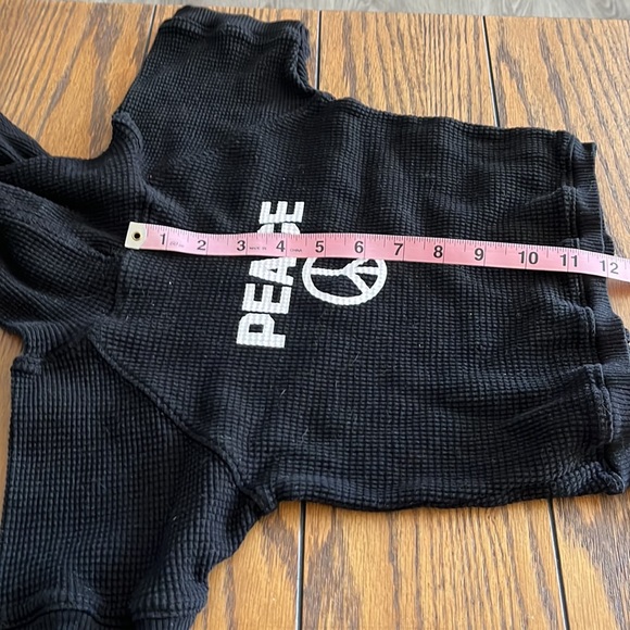 Doggie thermal hoodie in black - Picture 5 of 6